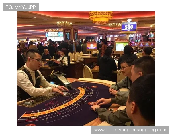 探索澳门著名赌场的豪华设施与高端服务体验，满足您的奢华娱乐需求